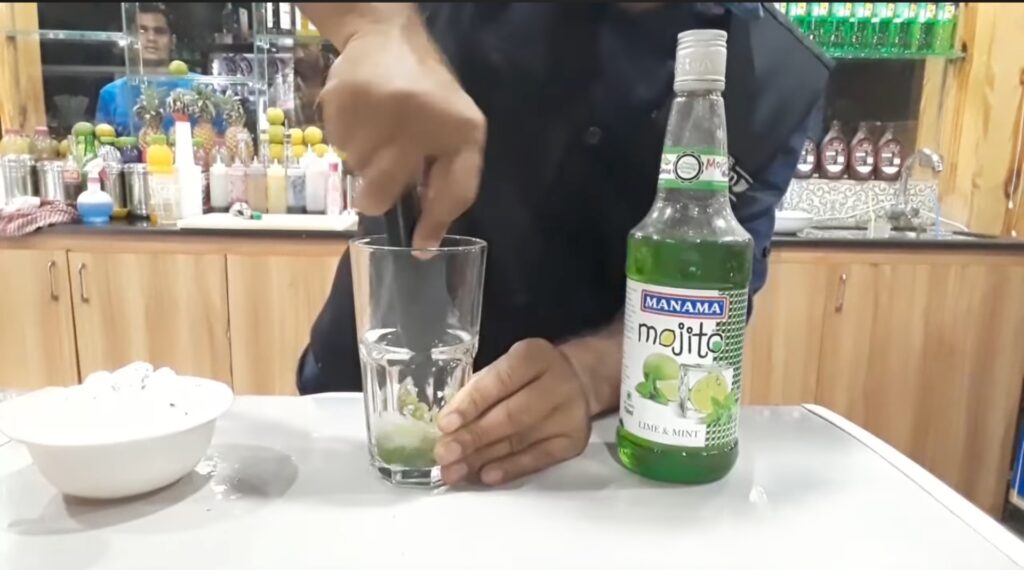 Virgin mojito crushing
