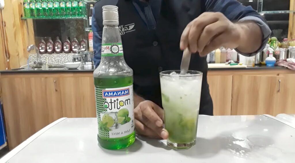 Stir mojito